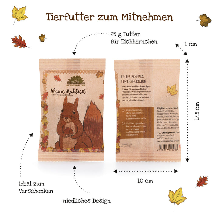 Zwei Packungen Eichhörnchenfutter mit herbstlichem Design, Abmessungen und Beschriftungen in deutscher Sprache; vorne ein gezeichnetes Eichhörnchen, hinten Inhaltsstoffe und Produktinformation.