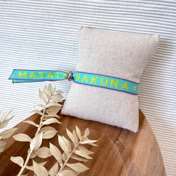 Stoffen armband Hakuna Matata